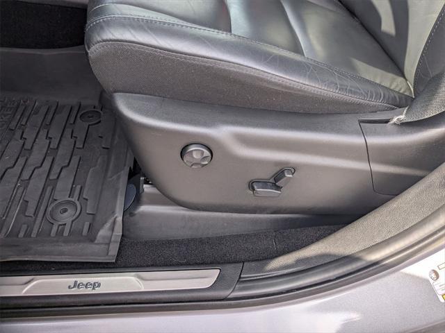used 2020 Jeep Grand Cherokee car, priced at $26,900