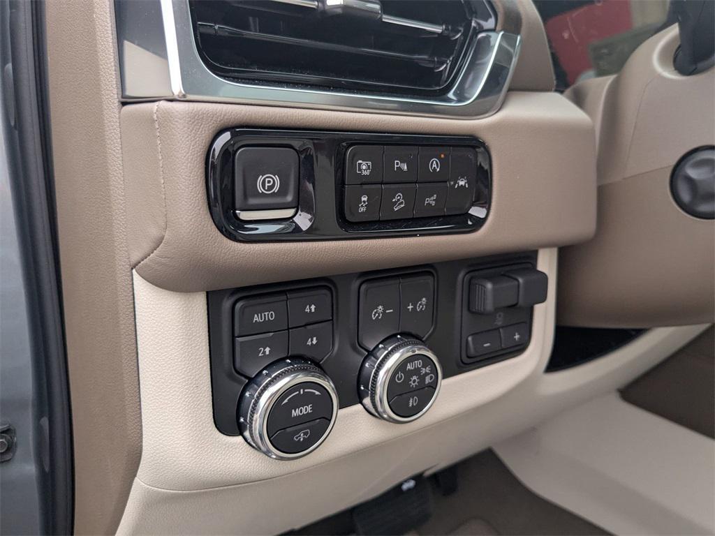 used 2025 GMC Yukon car, priced at $93,880