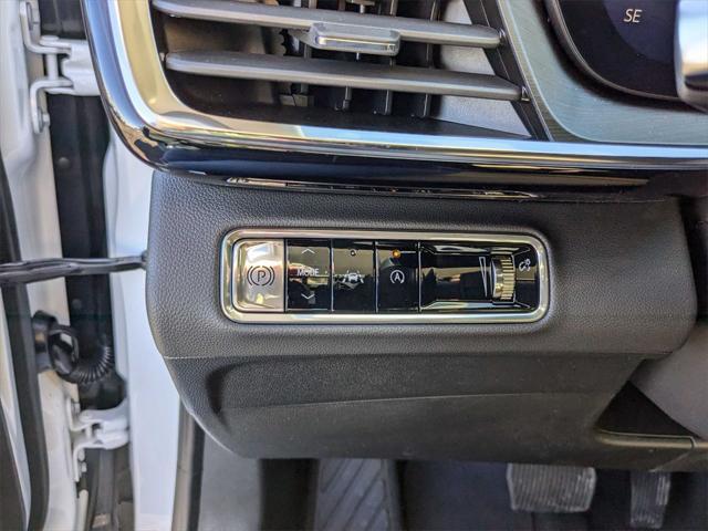 new 2025 Buick Envision car, priced at $35,395