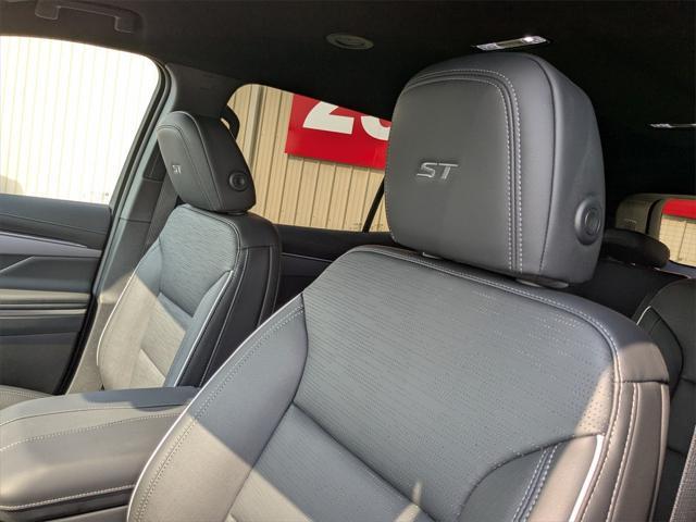 new 2025 Buick Enclave car, priced at $47,525