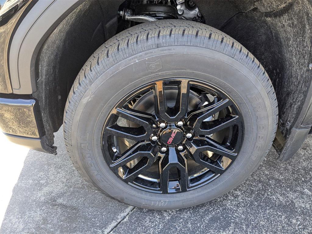 new 2025 GMC Sierra 1500 car, priced at $48,315