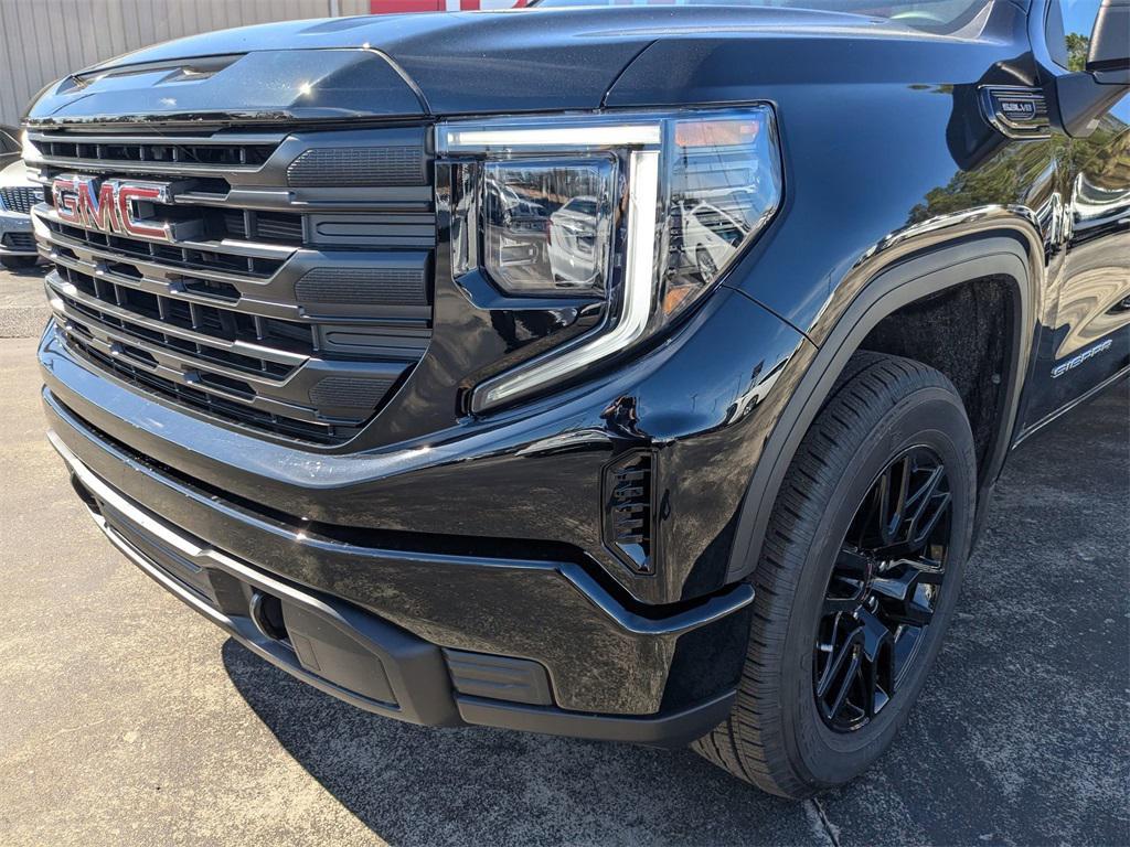 new 2025 GMC Sierra 1500 car, priced at $48,315