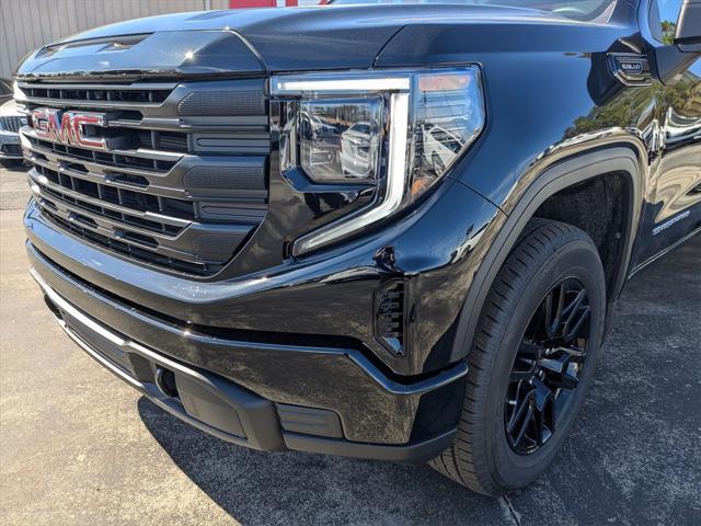 new 2025 GMC Sierra 1500 car, priced at $43,315