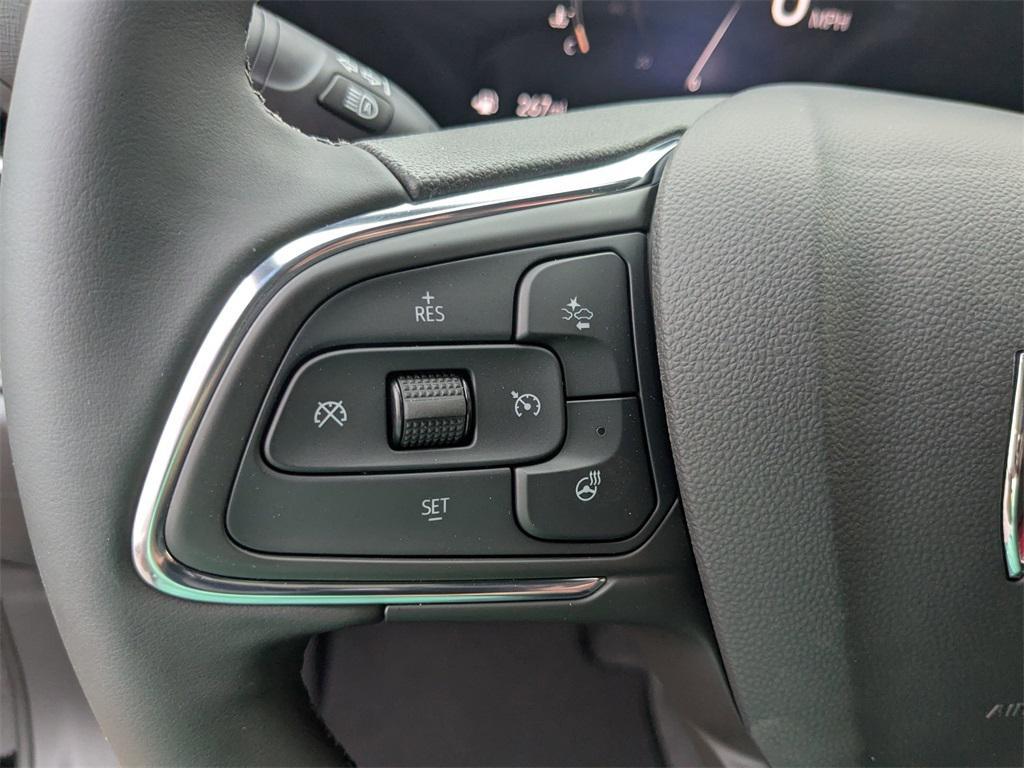 new 2025 Buick Envista car, priced at $26,725