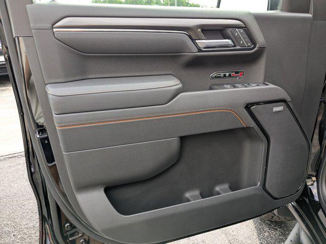 new 2025 GMC Sierra 1500 car, priced at $70,885