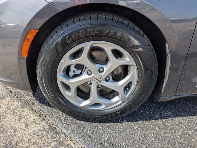 used 2022 Chrysler Pacifica car, priced at $26,395