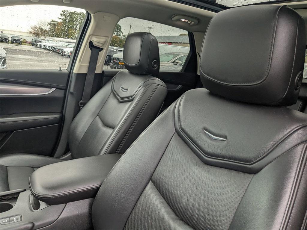 used 2019 Cadillac XT5 car, priced at $23,895