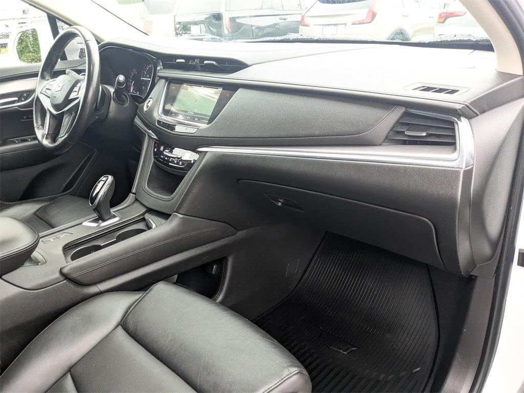 used 2019 Cadillac XT5 car, priced at $21,495