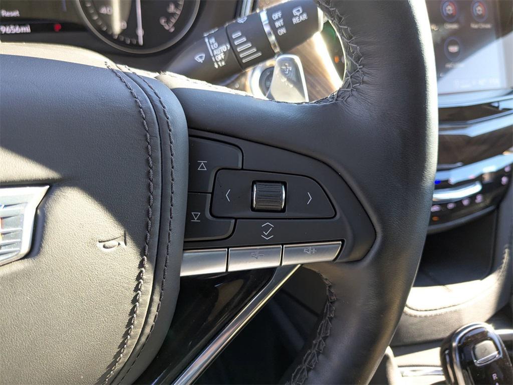 used 2024 Cadillac XT6 car, priced at $49,595