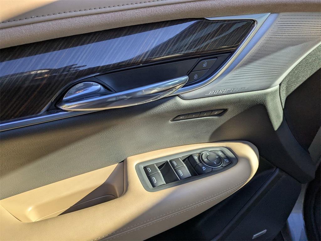 used 2024 Cadillac XT6 car, priced at $49,595