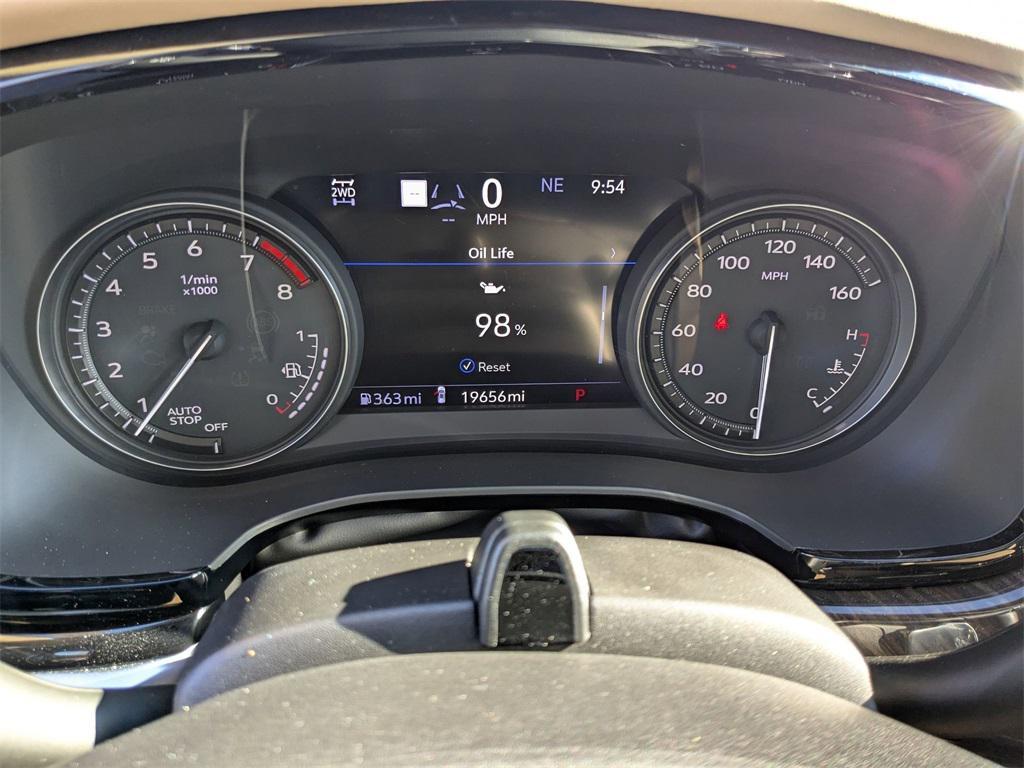 used 2024 Cadillac XT6 car, priced at $49,595