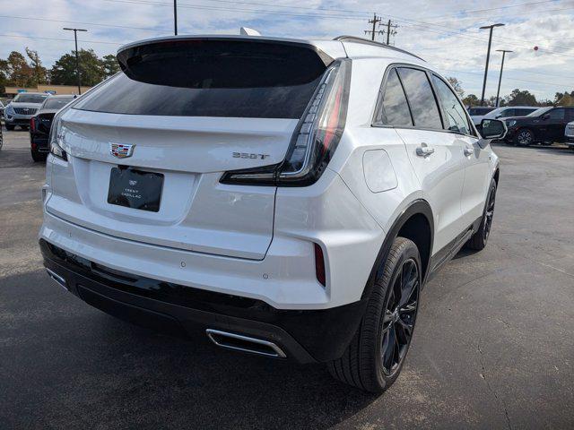 new 2025 Cadillac XT4 car, priced at $50,515