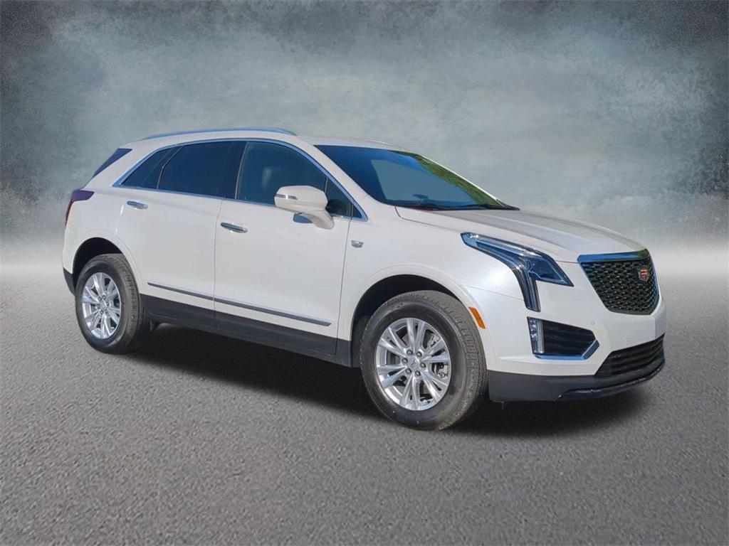 new 2025 Cadillac XT5 car, priced at $42,411