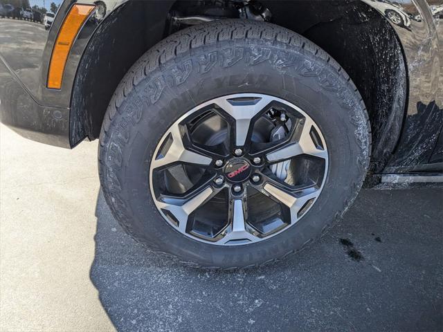 new 2025 GMC Yukon XL car, priced at $98,859