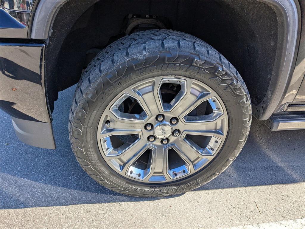 used 2017 GMC Sierra 1500 car, priced at $29,595