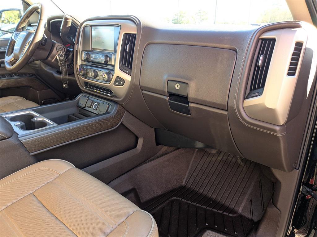 used 2017 GMC Sierra 1500 car, priced at $28,595