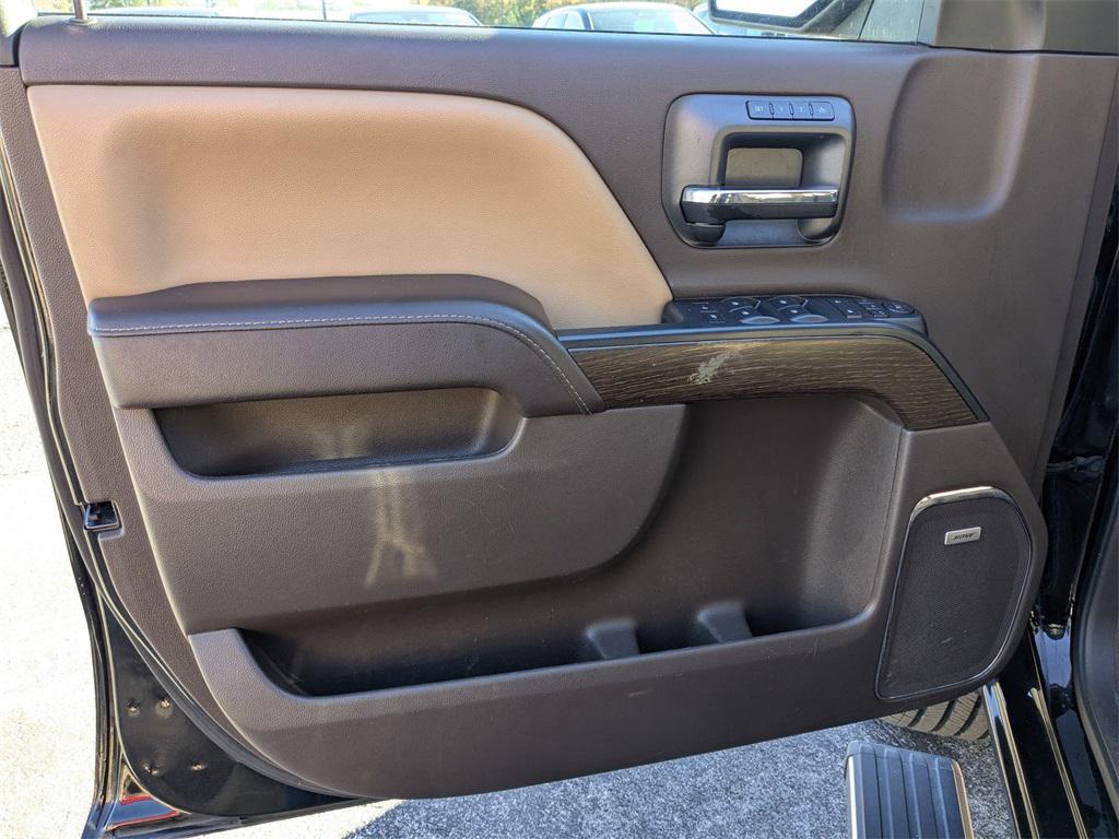 used 2017 GMC Sierra 1500 car, priced at $28,595