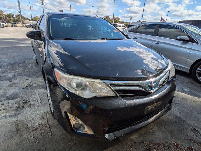 used 2013 Toyota Camry Hybrid car, priced at $12,595