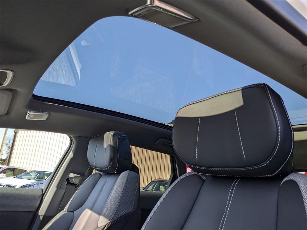 new 2025 Cadillac OPTIQ car, priced at $62,535