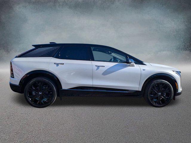 new 2025 Cadillac OPTIQ car, priced at $62,535