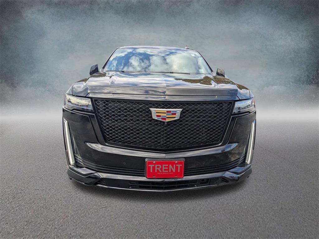 used 2022 Cadillac Escalade ESV car, priced at $58,398