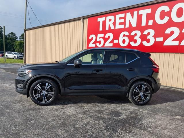 used 2022 Volvo XC40 car, priced at $28,295