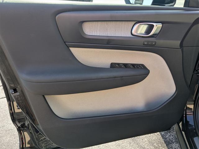 used 2022 Volvo XC40 car, priced at $28,295