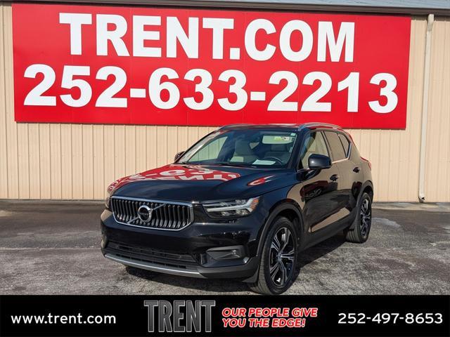 used 2022 Volvo XC40 car, priced at $28,295