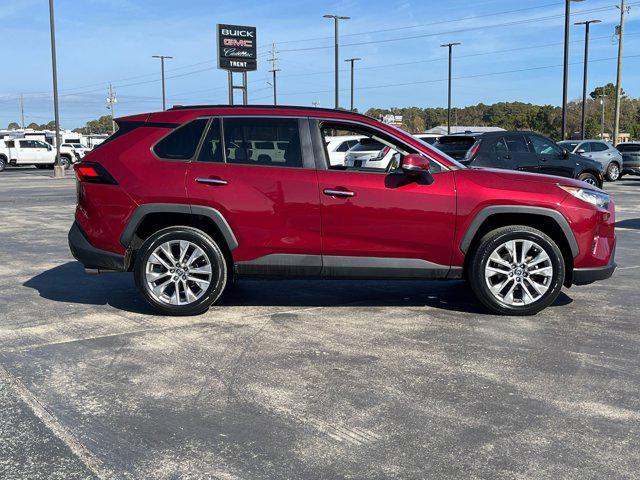 used 2020 Toyota RAV4 car, priced at $26,920