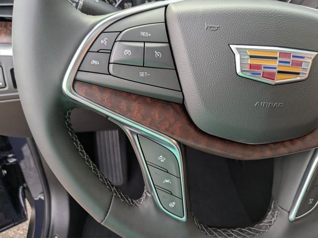 new 2025 Cadillac XT5 car, priced at $53,175