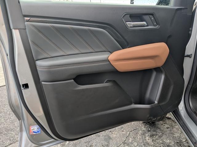 new 2025 GMC Canyon car, priced at $52,525