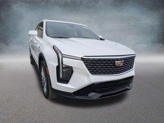 new 2025 Cadillac XT4 car, priced at $44,325