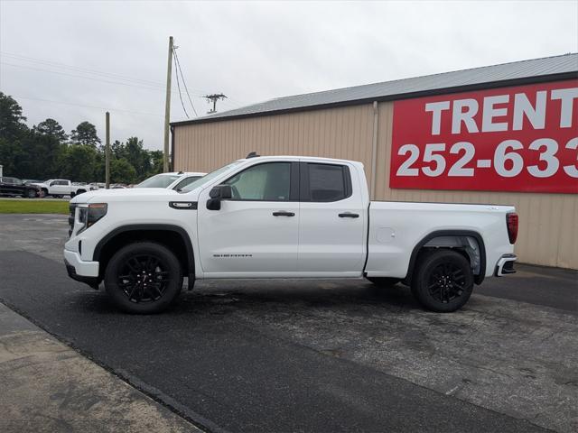 new 2025 GMC Sierra 1500 car, priced at $42,475