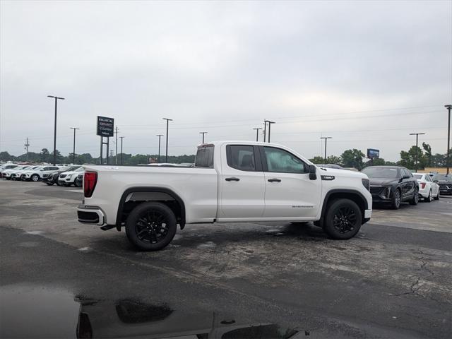 new 2025 GMC Sierra 1500 car, priced at $42,475