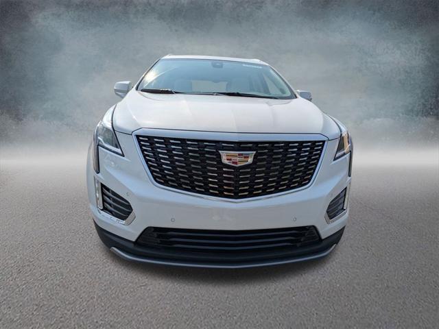 new 2025 Cadillac XT5 car, priced at $52,330