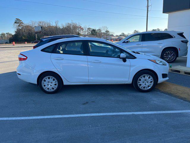 used 2017 Ford Fiesta car