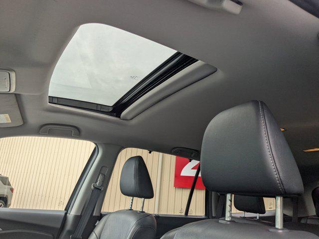 used 2022 Honda Pilot car, priced at $33,695