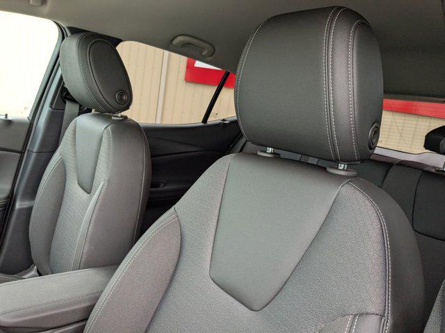 new 2025 Buick Encore GX car, priced at $27,091
