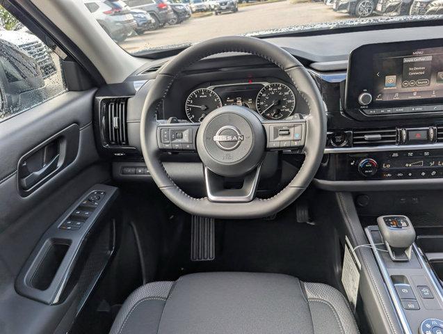 new 2025 Nissan Pathfinder car, priced at $35,372