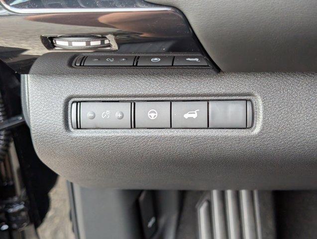 new 2025 Nissan Pathfinder car, priced at $35,372