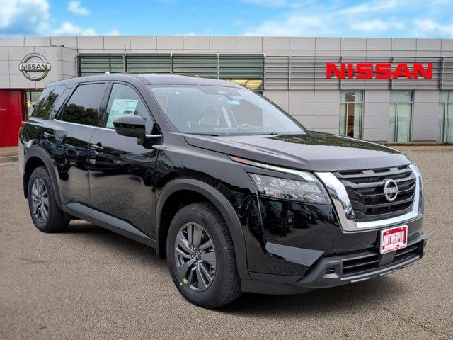 new 2025 Nissan Pathfinder car, priced at $32,171