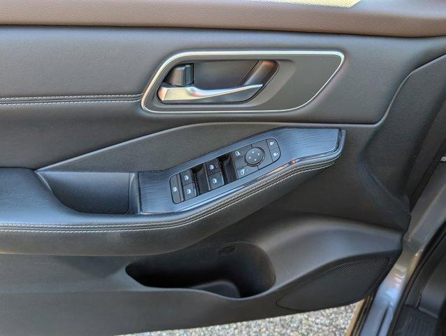 used 2021 Nissan Rogue car
