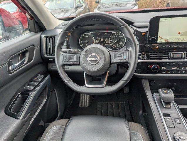 used 2024 Nissan Pathfinder car, priced at $35,818