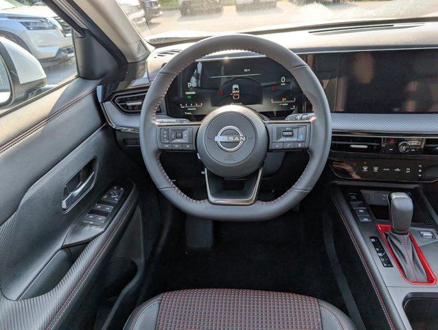 new 2025 Nissan Kicks car, priced at $26,456