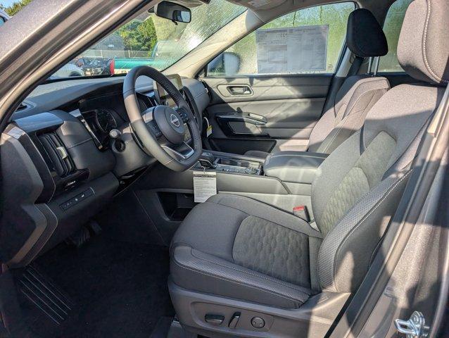 new 2025 Nissan Pathfinder car, priced at $40,805