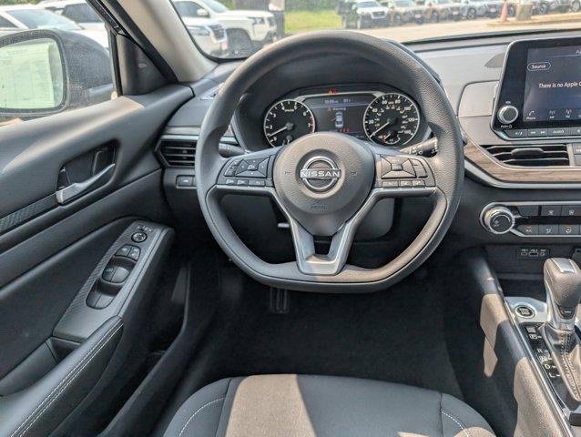 new 2025 Nissan Altima car, priced at $29,166