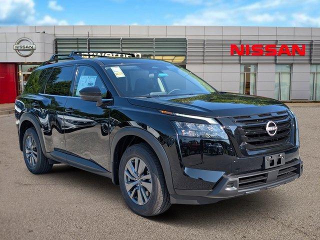 new 2025 Nissan Pathfinder car, priced at $39,499
