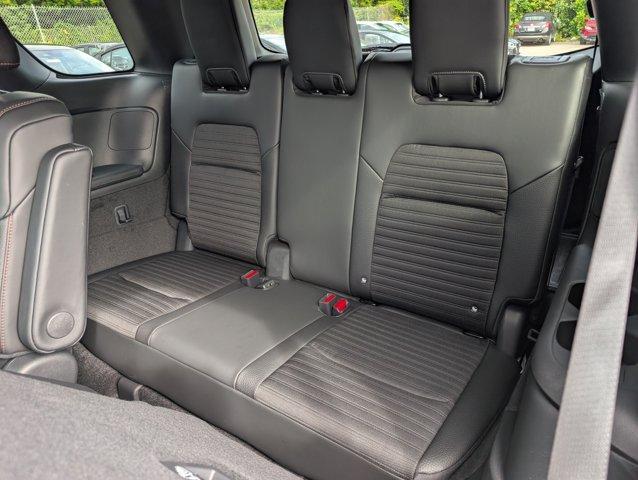 new 2025 Nissan Pathfinder car, priced at $37,978