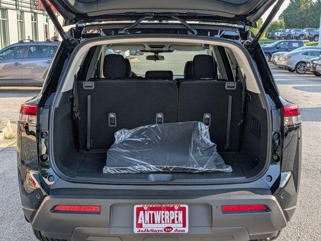 new 2025 Nissan Pathfinder car, priced at $38,289