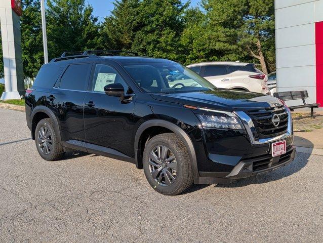 new 2025 Nissan Pathfinder car, priced at $38,289